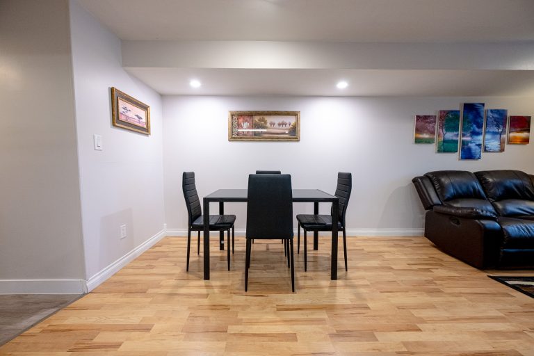 8A Down - Dining (1)