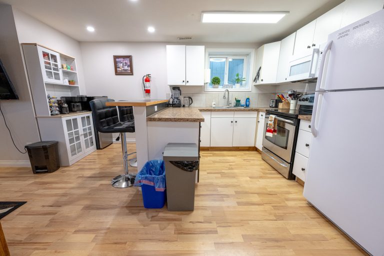 8A Down - Kitchen (5)