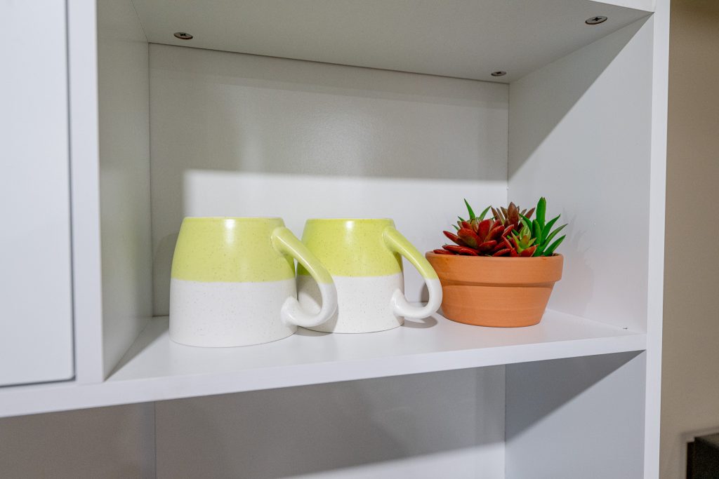 8B Down - Kitchen Coffee Bar (1)