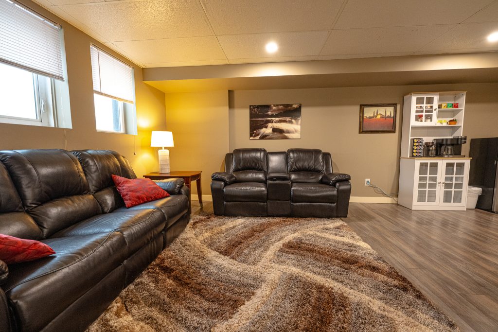 8B Down - Living Room (1)